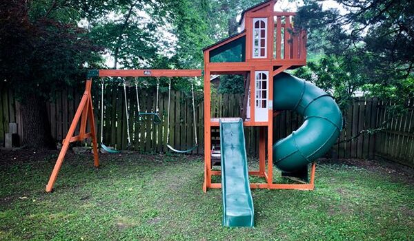 Backyard playset installation professionals